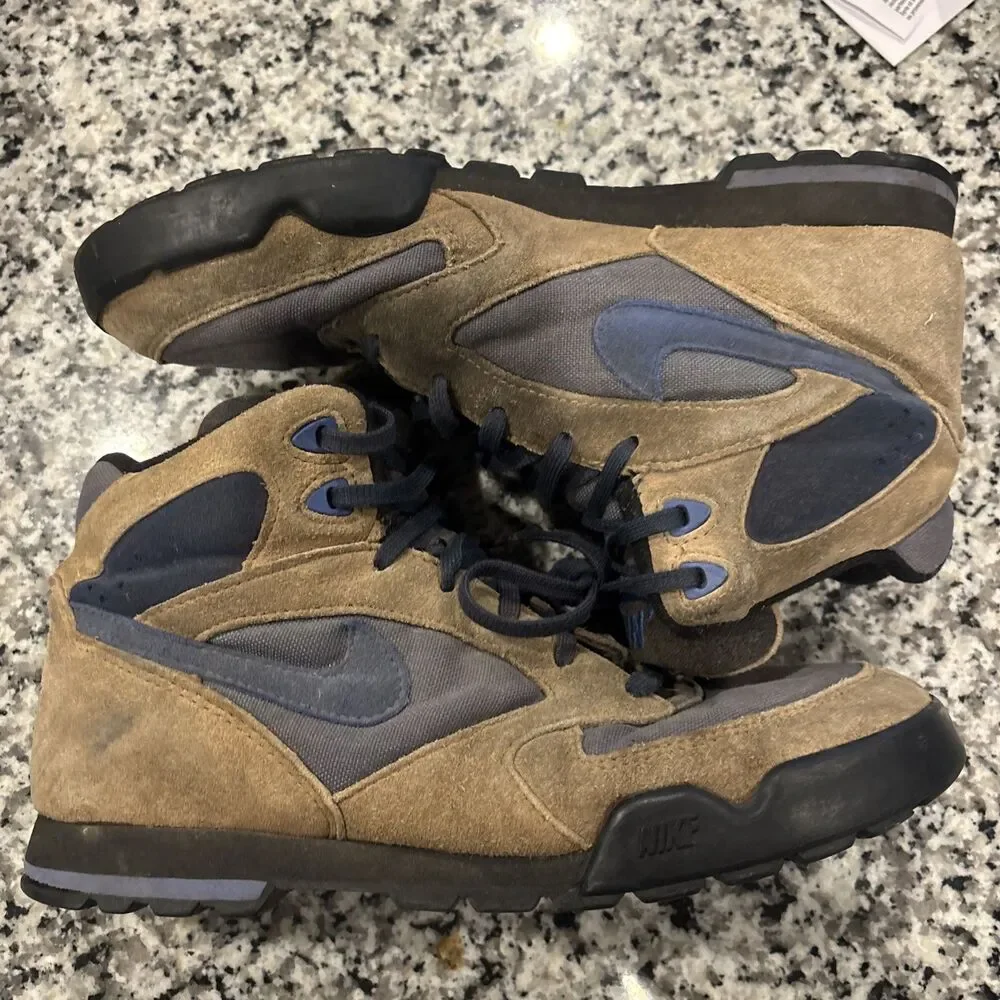 Nike ACG Caldera Men's Hiking Boots Size 10 90's Vintage